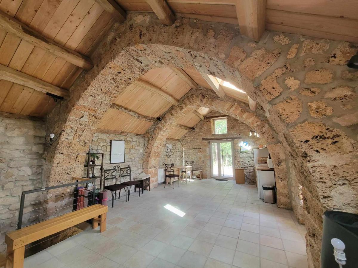 Maison Des Biches Saint-Jean-et-Saint-Paul ภายนอก รูปภาพ